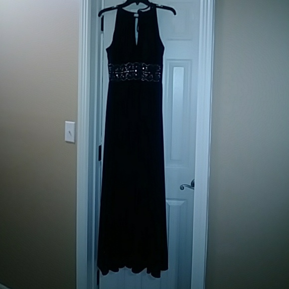 R & M Formal evening gown dress. Black size 8 - Picture 1 of 6